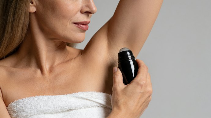 Busca uma Opção Leve e Concentrada? Opte por um Desodorante Feminino Roll-On