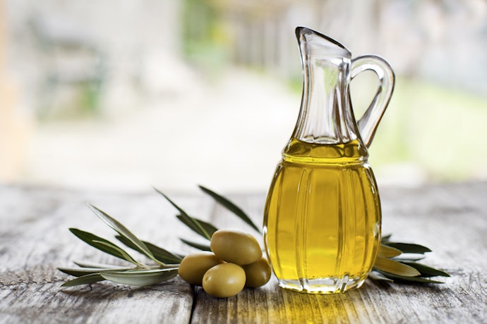 Para Cozinhar ou Grelhar, Prefira um Azeite de Oliva Virgem