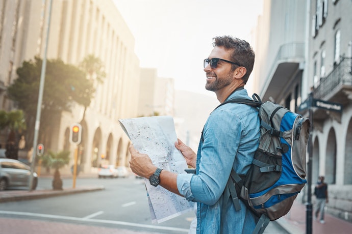 Para Viagens Longas, Aposte em Mochilas Masculinas de 30 Litros ou Mais