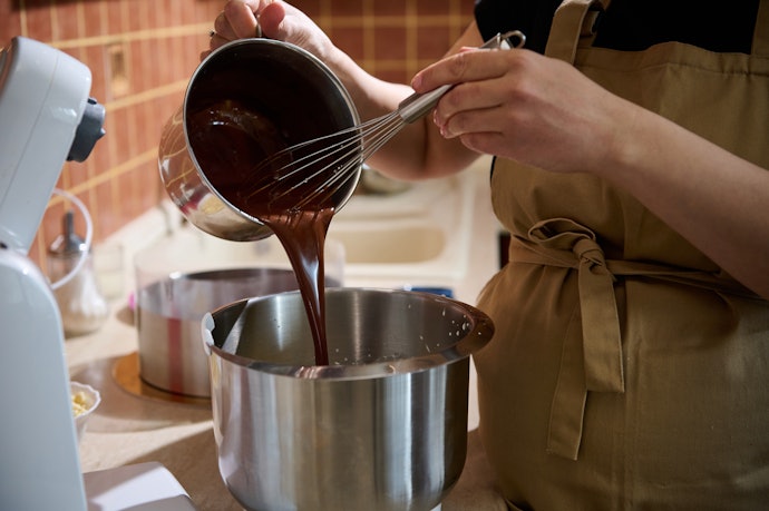 Para Economizar Tempo na Cozinha, Escolha um Chocolate Amargo em Gotas ou Moedas