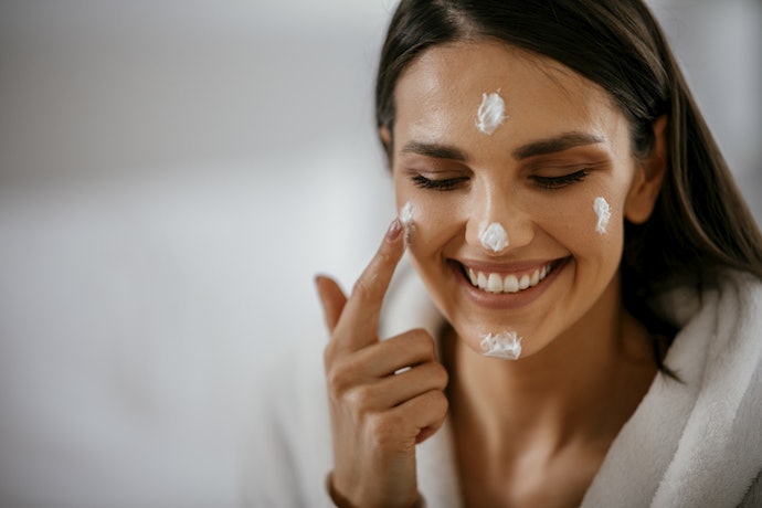 Se Você Quer um Kit de Skincare para Pele Mista, Opte por Produtos com Niacinamida e Aloe Vera