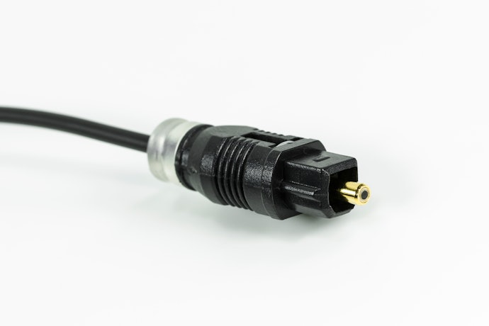 Se Busca Cabo Óptico para TV ou Home Theater, Prefira o Conector Toslink