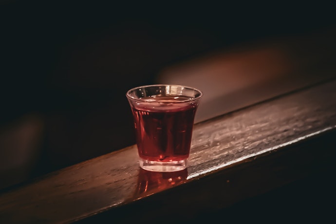 Para Apreciar o Rum Puro, Escolha um Rum Escuro