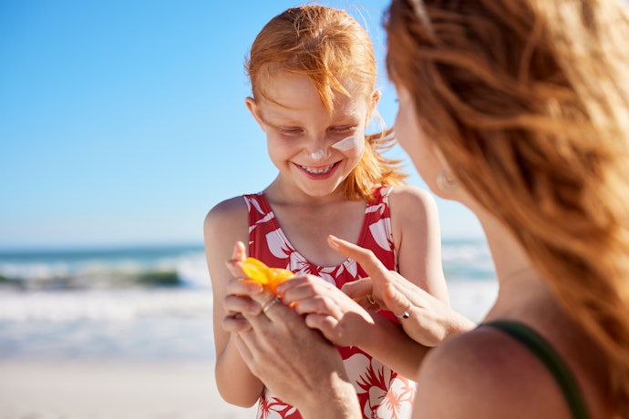 Se a Criança Vai à Praia ou à Piscina, Prefira Protetor Solar Infantil FPS 50 ou Mais
