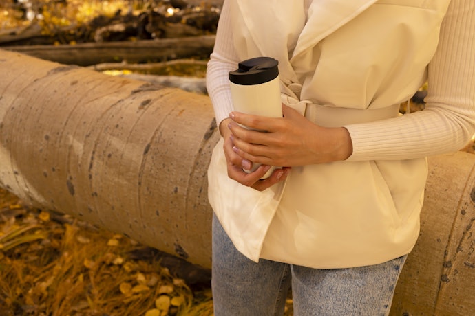 Para Conservar Bebidas Quentes, Como Café, Escolha um Copo Térmico de 350 ml
