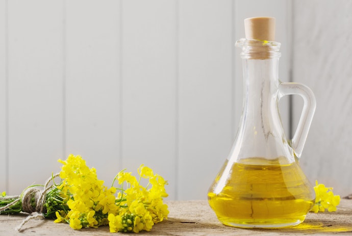 Óleo de Canola: Rico em Ácidos Graxos e Ômega-3
