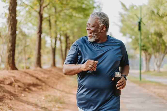 Para Prevenir a Osteoporose, Prefira Vitaminas D3 e K2 com Cálcio, Magnésio e Boro
