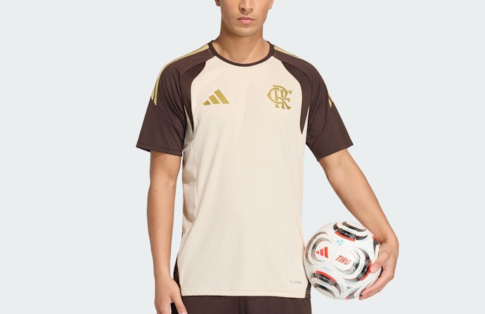 Quer uma Camisa do Flamengo Leve para o Dia a Dia? Escolha um Modelo Casual ou de Treino