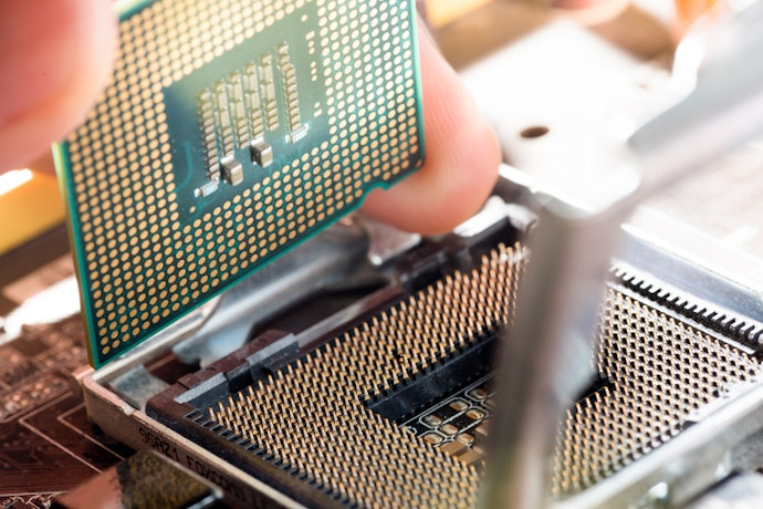 Se Busca Economia, Prefira Chipsets Básicos Compatíveis com Intel ou AMD