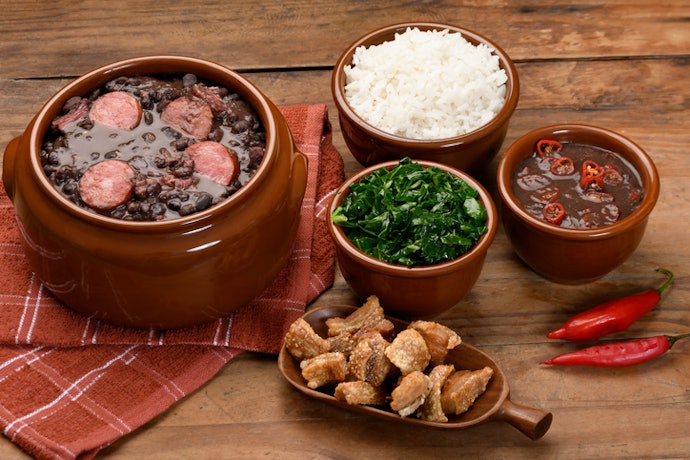 Para Realçar o Sabor dos Alimentos, Opte por uma Panela de Barro