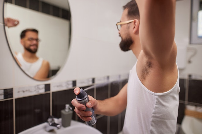 Quer Toque Seco nas Axilas com Pelos? Opte por Desodorante sem Alumínio Spray ou Aerossol