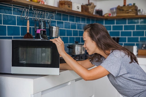 Busca um Forno Elétrico Barato? Opte por Modelos de Bancada