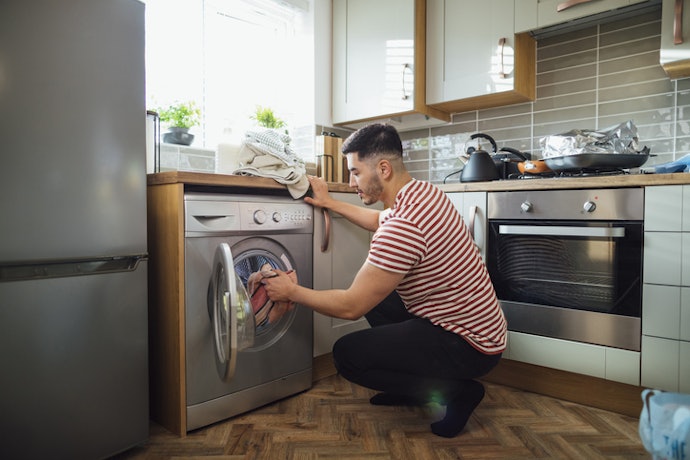 Mora Sozinho ou Lava Pouca Roupa? Prefira uma Máquina de Lavar Samsung de 8 a 12 Kg