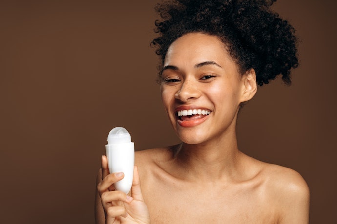Se Quiser Hidratação, Prefira um Desodorante Natural em Roll-On