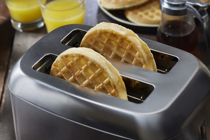 Para Torrar Pão de Forma ou Waffle, Escolha Modelos com Repartições de 2,5 a 3 cm