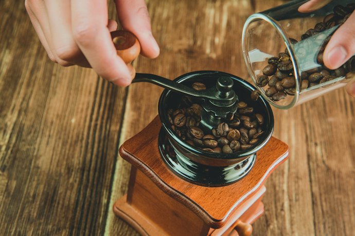 Prefere Café Filtrado? Escolha uma Cafeteira com Moedor de Lâminas de Cerâmica