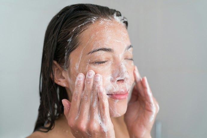 Para Pele Oleosa e Acneica, Prefira Esfoliante para Pele Oleosa Oil-Free com Ácido Salicílico