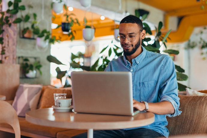 Para uma Rotina Multitarefas, Opte por Chromebook com 8 GB de RAM e SSD