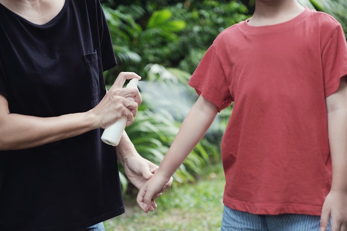 DEET: Presente Também em Produtos para Adultos, é Ideal para Crianças Acima de 2 Anos