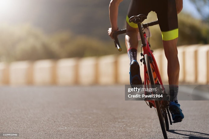 Para Performance em Bikes de Estrada: Pneus Estilo Speed com Talão de Kevlar
