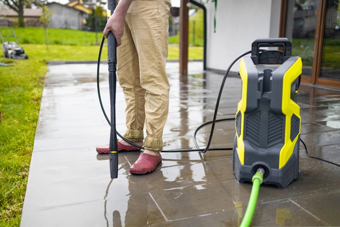 Motor Universal e Potência de 1500 W São Suficientes para uma Limpeza Moderada e Ocasional