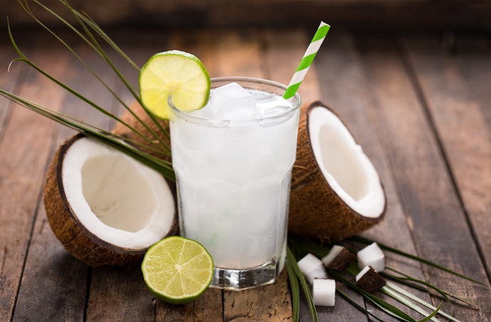 Vai Preparar Drinks? Águas de Coco Padronizadas e com Sabor São Ótimas Opções