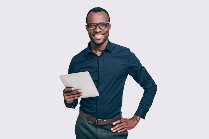 Para um Visual Mais Ajustado, Opte por uma Camisa Social Masculina Slim