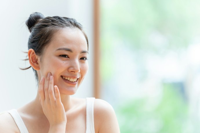 Tem Dermatite, Melasma ou Acne Ativa? Escolha Esfoliantes Químicos e Consulte um Dermatologista