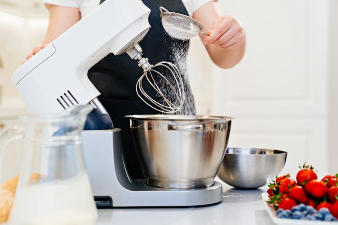 Para Confeitaria Fina e Massas Delicadas, Prefira Batedeira com 12 Velocidades
