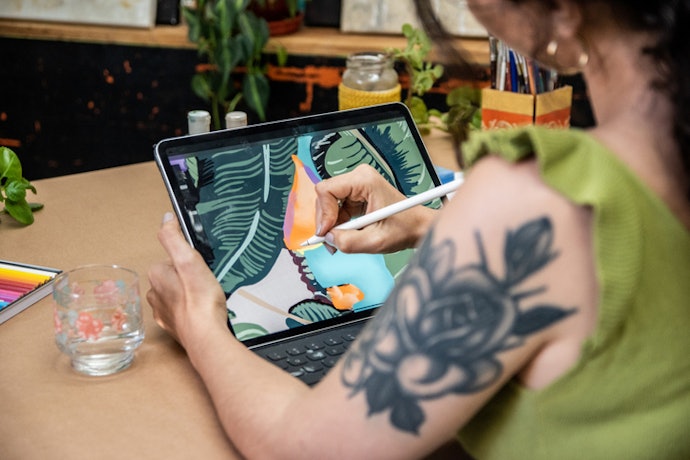 Se Quiser Enxergar Melhor os Detalhes, Opte por um Tablet Android com Tela AMOLED