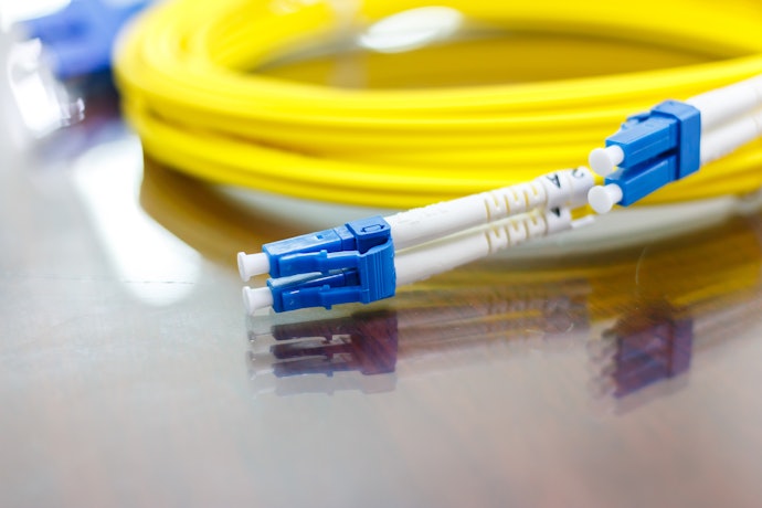 Placas Compatíveis com Fibra Óptica: Entregam Alta Velocidade e Alcance