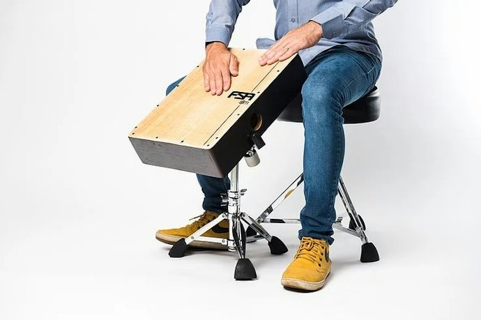 Se For Fazer Produções Profissionais, Opte por um Cajon Eletrônico ou Híbrido