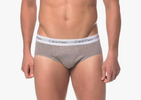 Cuecas Brief da Calvin Klein São os Modelos Clássicos que Não Descem a Coxa