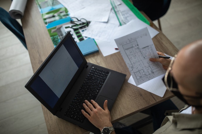 Para Usar AutoCAD, SketchUp ou Revit, Navegador e PDF, Prefira pelo Menos 16 GB de RAM