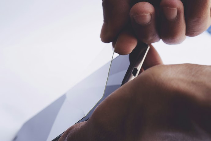 Se Busca Preço Acessível, Opte por Película para iPhone de Vidro Comum