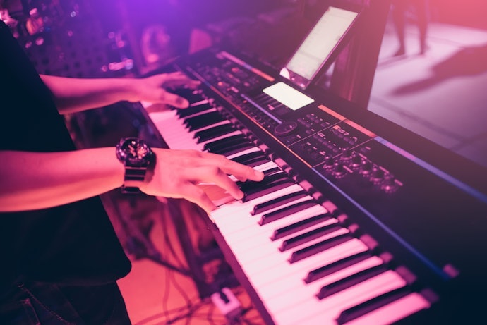 Para Aprender Músicas Populares, Escolha um Teclado Arranjador