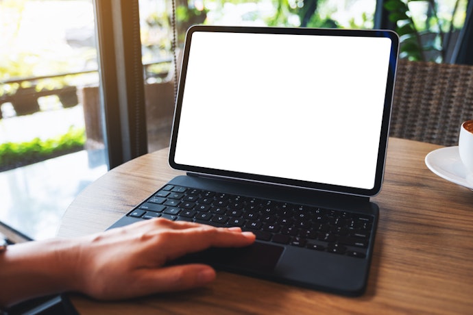 Se Você Valoriza Precisão, Escolha Modelos Com Teclas Grandes e Trackpad
