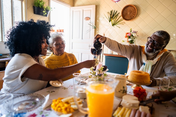 Vai Fazer Café para Toda a Família? Escolha uma Cafeteira Programável para 30 Xícaras ou Mais