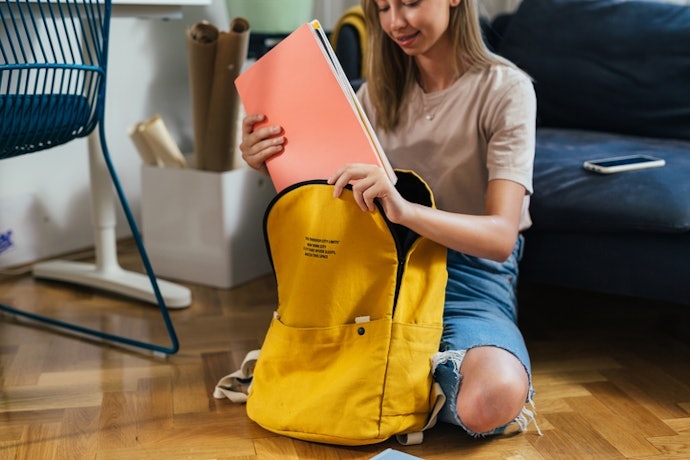 Se Quer uma Mochila Escolar Feminina, Escolha Opções com Alças Mais Estreitas e Curvadas