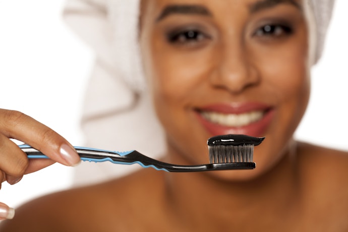 Escolha Creme ou Gel Dental para uma Abrasividade Leve, com Textura de Pasta de Dente