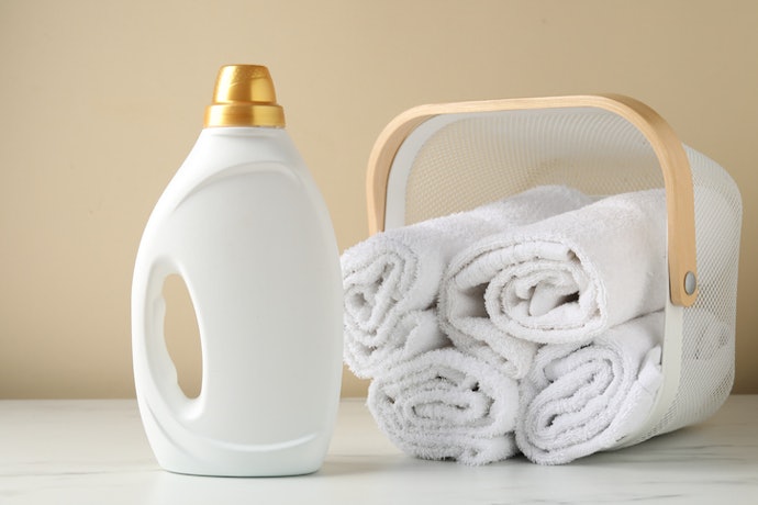 Para Brancos Mais Vivos e sem Aspecto Amarelado, Escolha um Sabão Líquido para Roupas Brancas