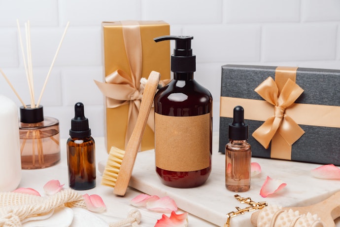 Caso Queira um Presente para Amiga Caseira, Opte por Kit Spa ou Velas Perfumadas