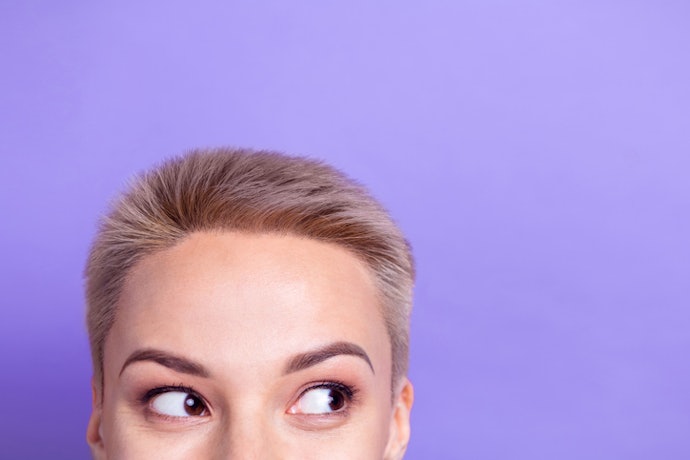 Para Cabelos Loiros ou Mechados, Escolha Shampoos Roxos Mais Intensos