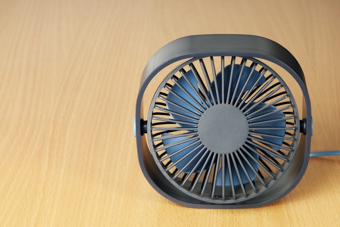 Boa Circulação de Ar: Opte por um Ventilador de Mesa com 30 cm