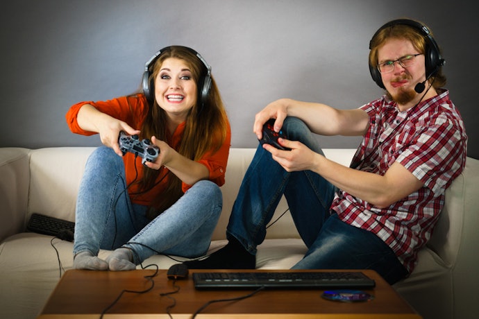 Presente para Namorado Gamer ou que Gosta de Tecnologia? Headset Gamer ou Smart Speaker