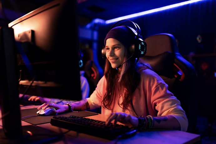 Para Multitarefas e Streaming, Prefira um PC de Mesa com Processador de 6 Núcleos ou Mais