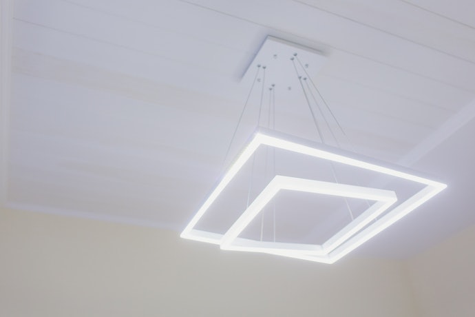 Quer Economizar na Conta de Energia? Opte por uma Luminária de Teto LED