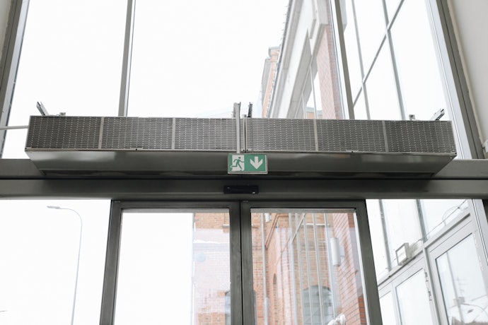 Se a Porta Mede entre 1,80 e 1,90 m, Escolha uma Cortina de Ar de 2 Metros