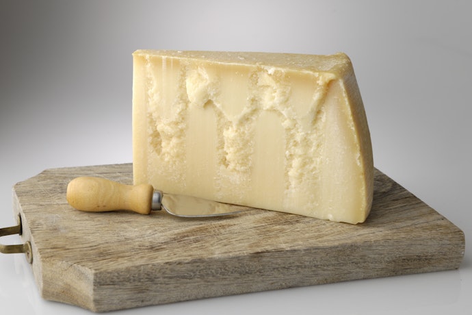 Queijo Parmesão em Peça: Mantém o Sabor e a Textura