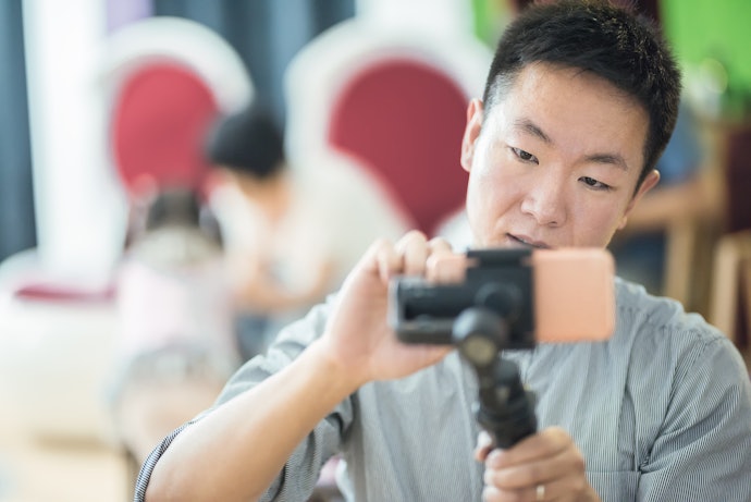 Para Assegurar um Tempo Básico de Filmagem, Prefira Modelos com Autonomia de 3 h ou Mais